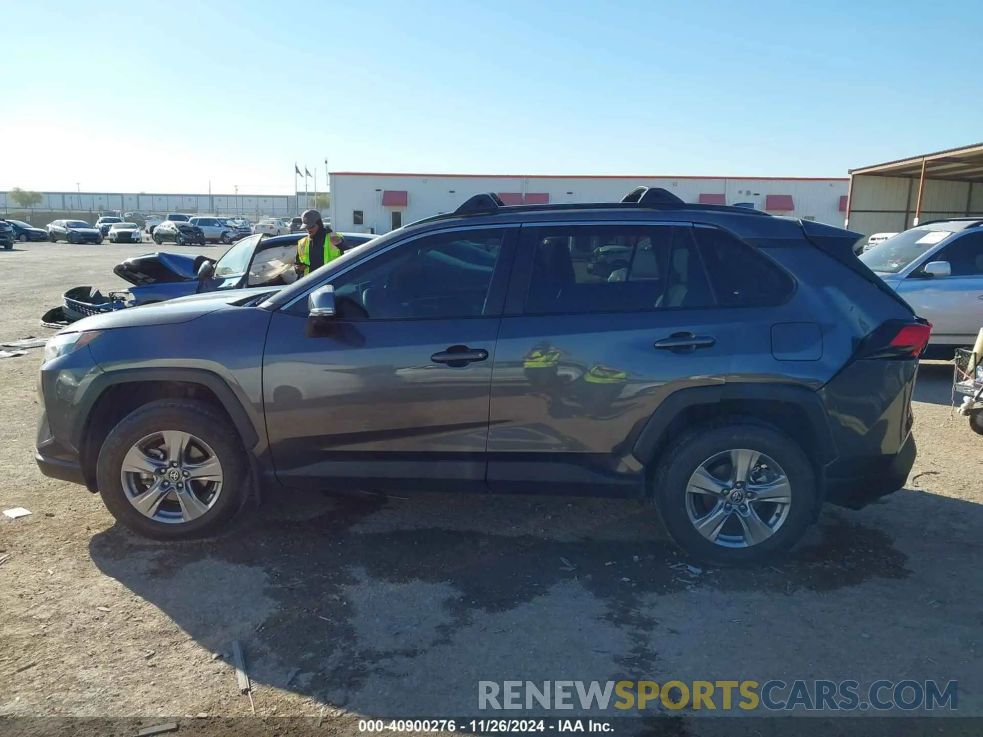13 fotografías del automóvil dañado 2T3W1RFV0RC254171 TOYOTA RAV4 2024