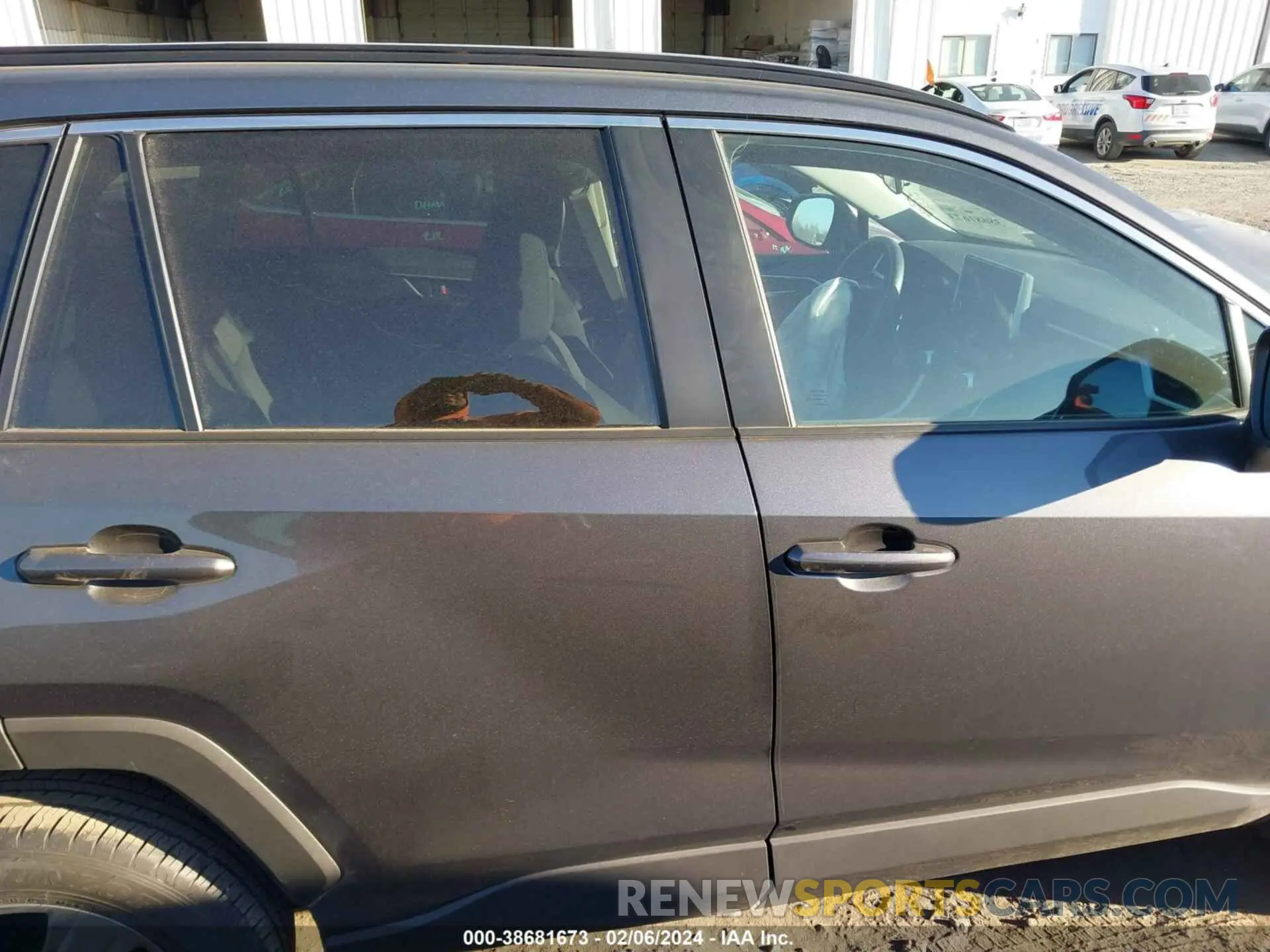 13 fotografías del automóvil dañado 2T3W1RFV0RC257829 TOYOTA RAV4 2024