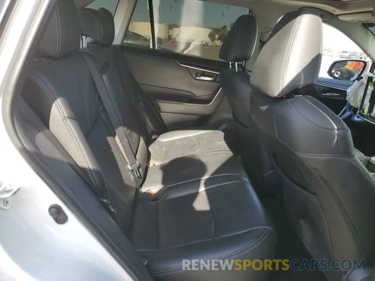 11 fotografías del automóvil dañado 2T3W1RFV0RW361350 TOYOTA RAV4 2024