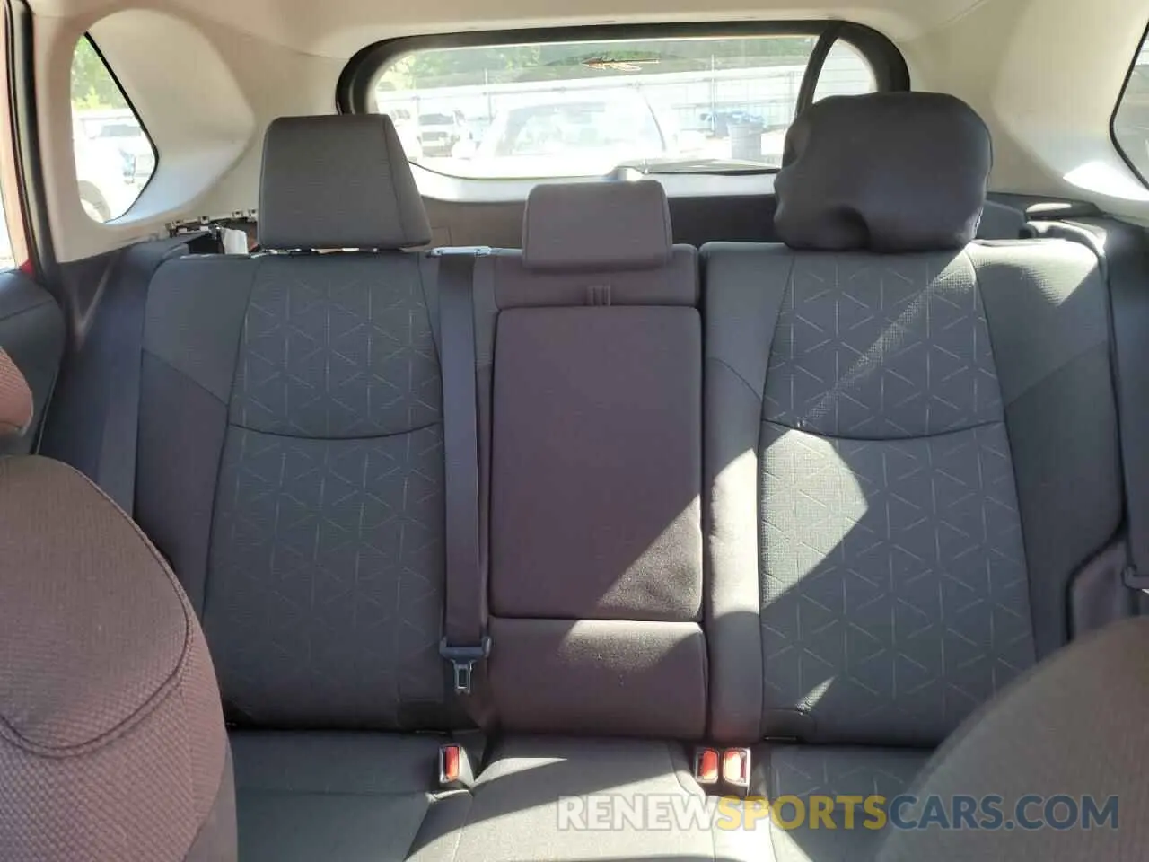 10 fotografías del automóvil dañado 2T3W1RFV0RW362868 TOYOTA RAV4 2024