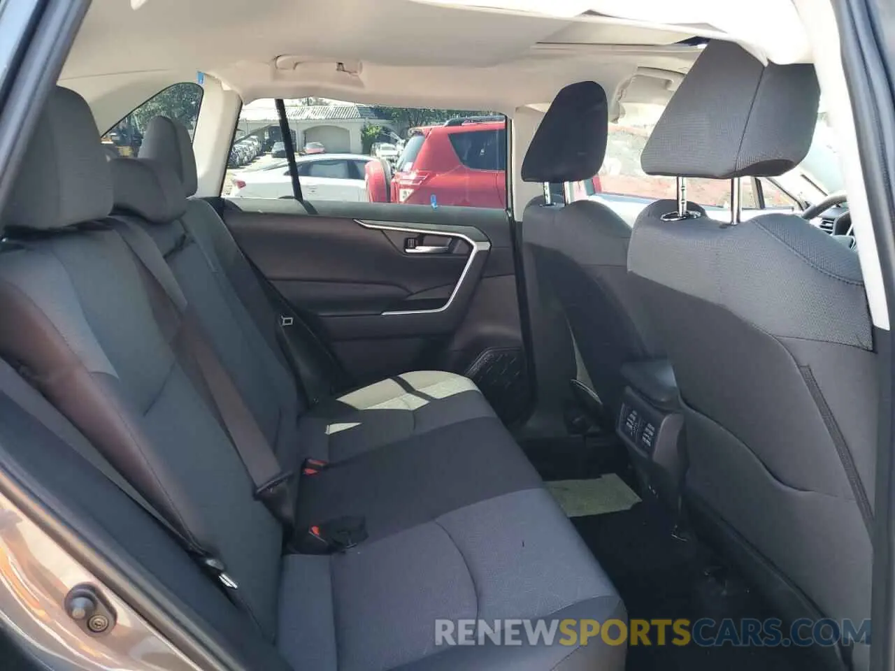 11 fotografías del automóvil dañado 2T3W1RFV0RW364474 TOYOTA RAV4 2024