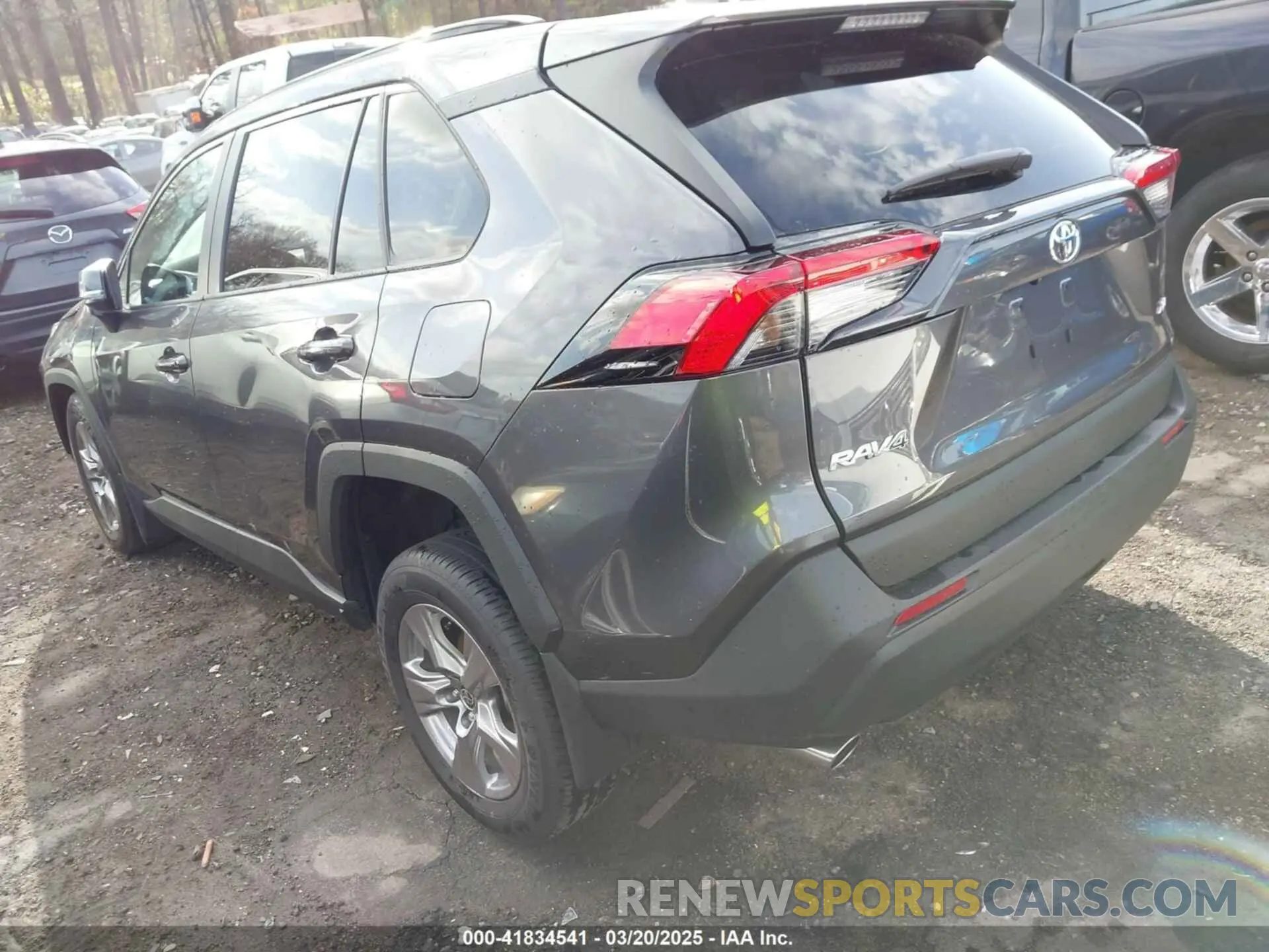 3 fotografías del automóvil dañado 2T3W1RFV1RC301935 TOYOTA RAV4 2024
