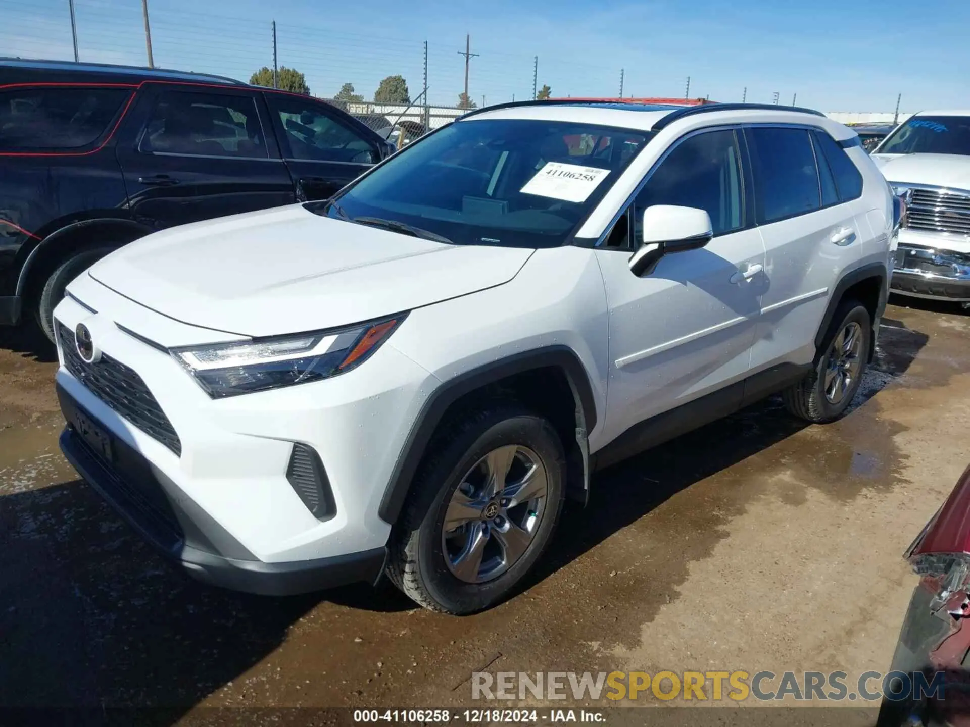 2 fotografías del automóvil dañado 2T3W1RFV1RW361146 TOYOTA RAV4 2024