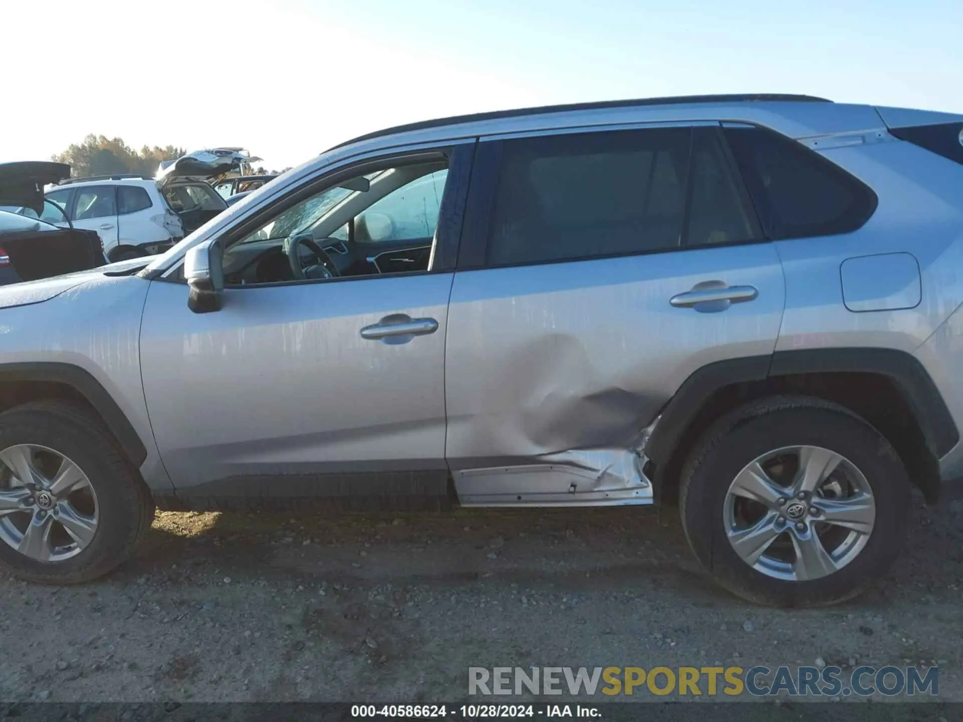 14 fotografías del automóvil dañado 2T3W1RFV2RC283865 TOYOTA RAV4 2024