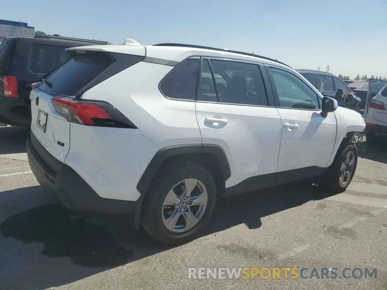 3 fotografías del automóvil dañado 2T3W1RFV2RC287026 TOYOTA RAV4 2024