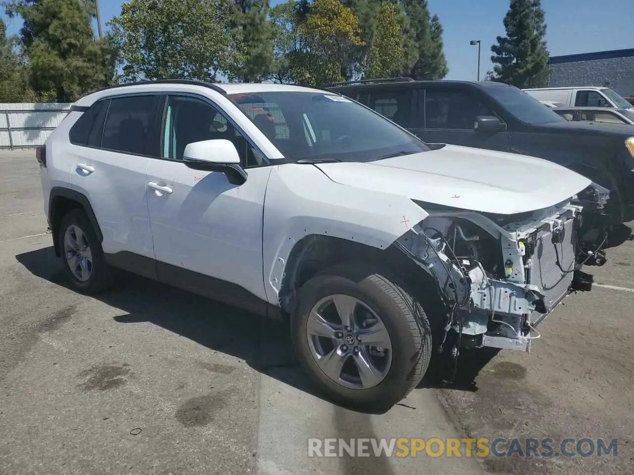 4 fotografías del automóvil dañado 2T3W1RFV2RC287026 TOYOTA RAV4 2024