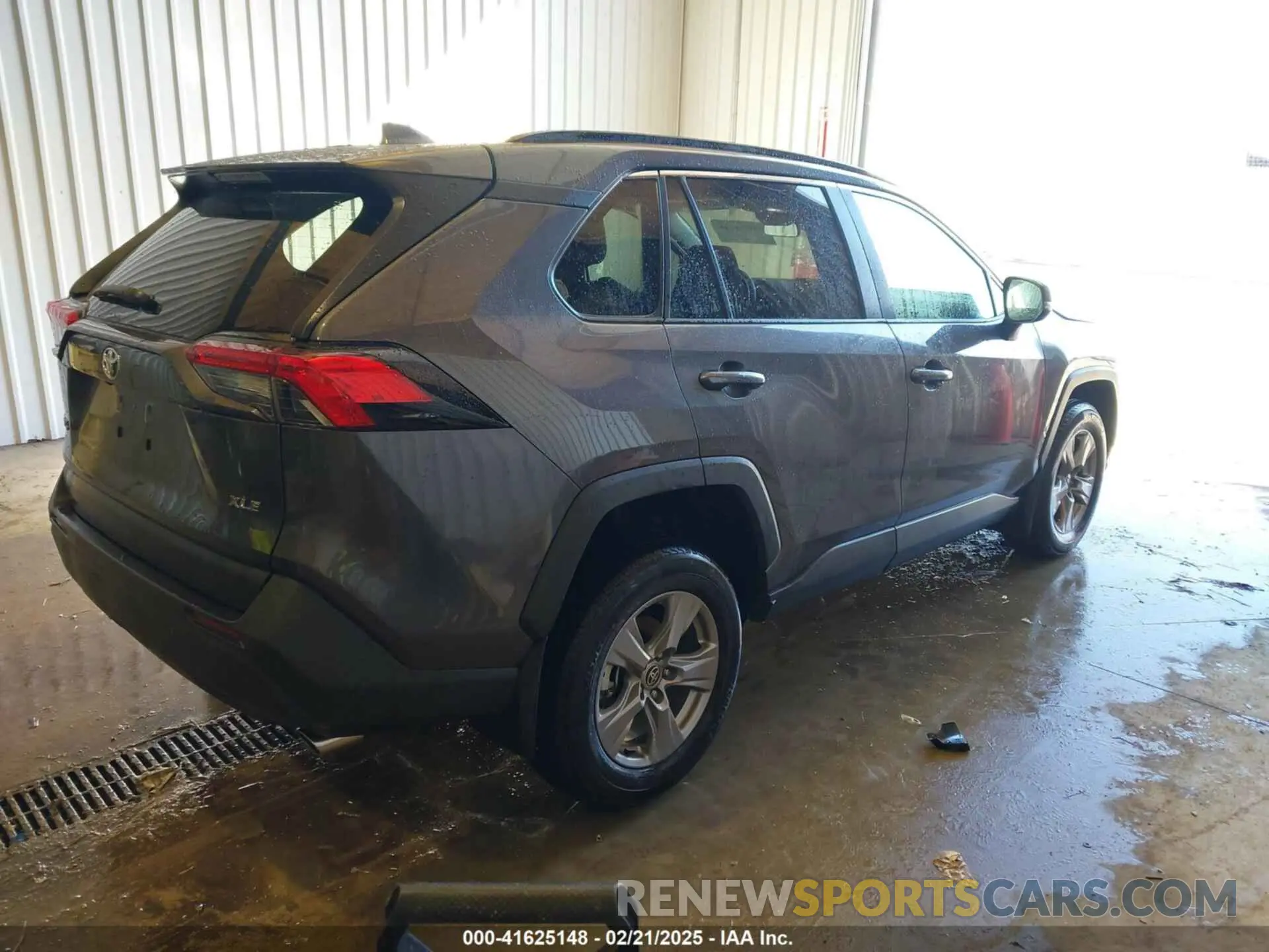 4 fotografías del automóvil dañado 2T3W1RFV2RC298558 TOYOTA RAV4 2024
