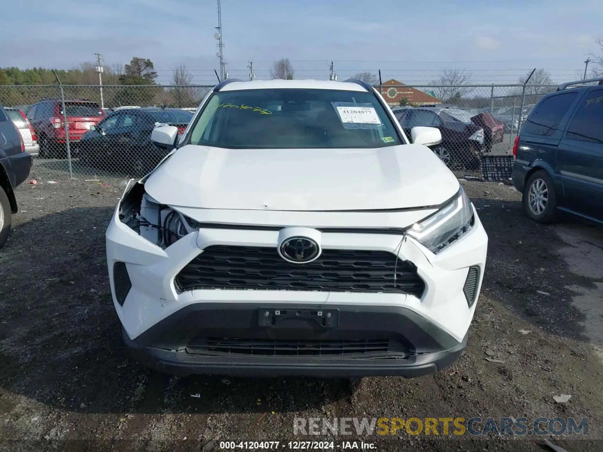 13 fotografías del automóvil dañado 2T3W1RFV2RW333520 TOYOTA RAV4 2024