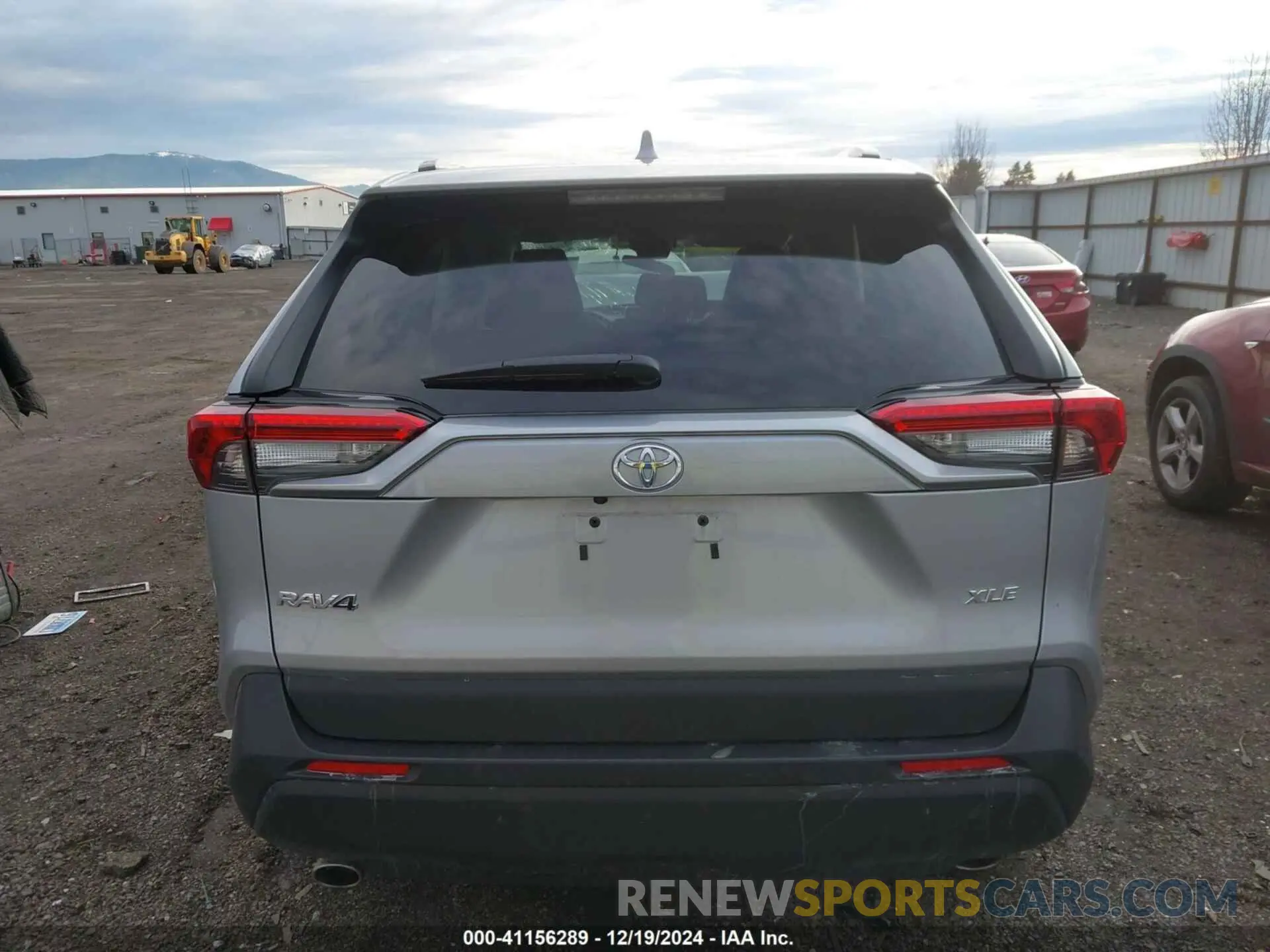 16 fotografías del automóvil dañado 2T3W1RFV2RW333839 TOYOTA RAV4 2024