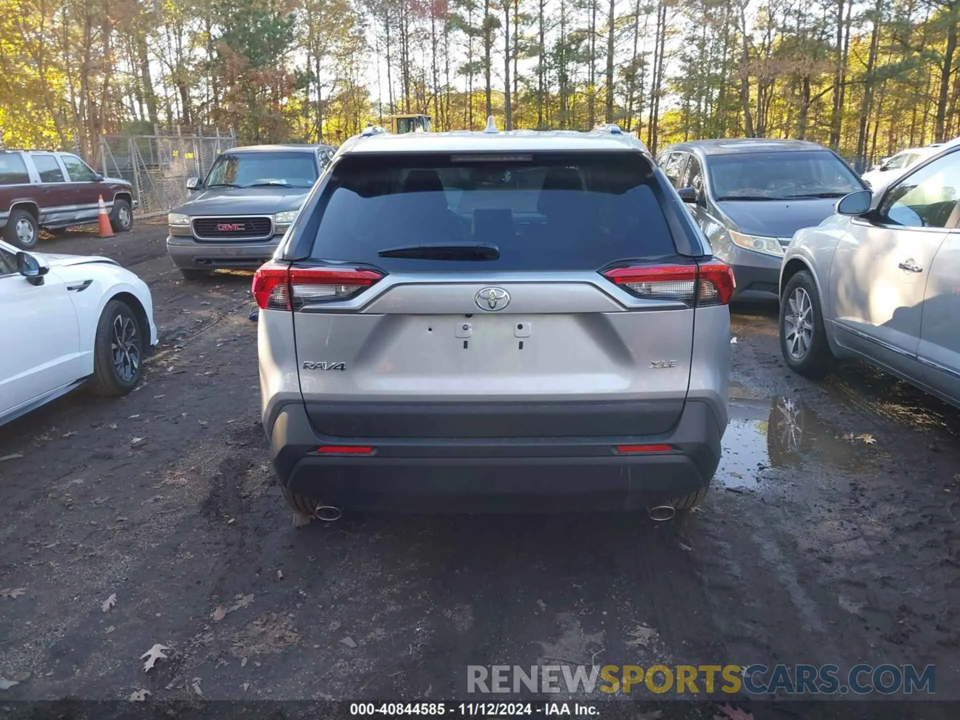 17 fotografías del automóvil dañado 2T3W1RFV2RW334652 TOYOTA RAV4 2024