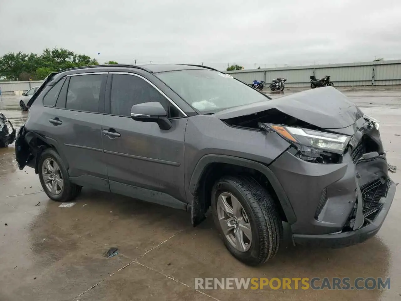 4 fotografías del automóvil dañado 2T3W1RFV3RC297709 TOYOTA RAV4 2024