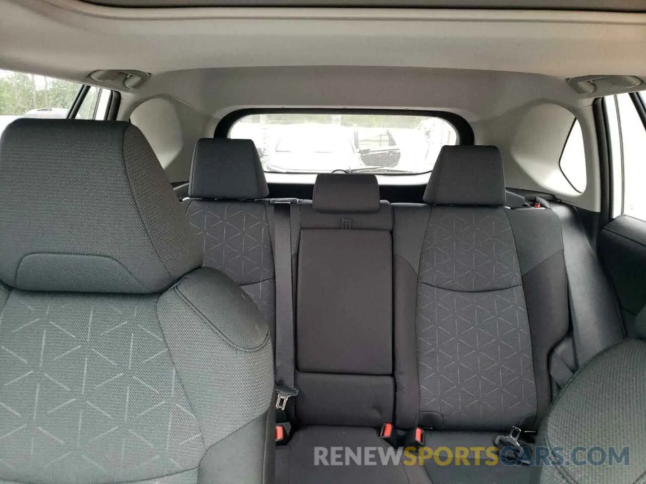 10 fotografías del automóvil dañado 2T3W1RFV3RC303184 TOYOTA RAV4 2024