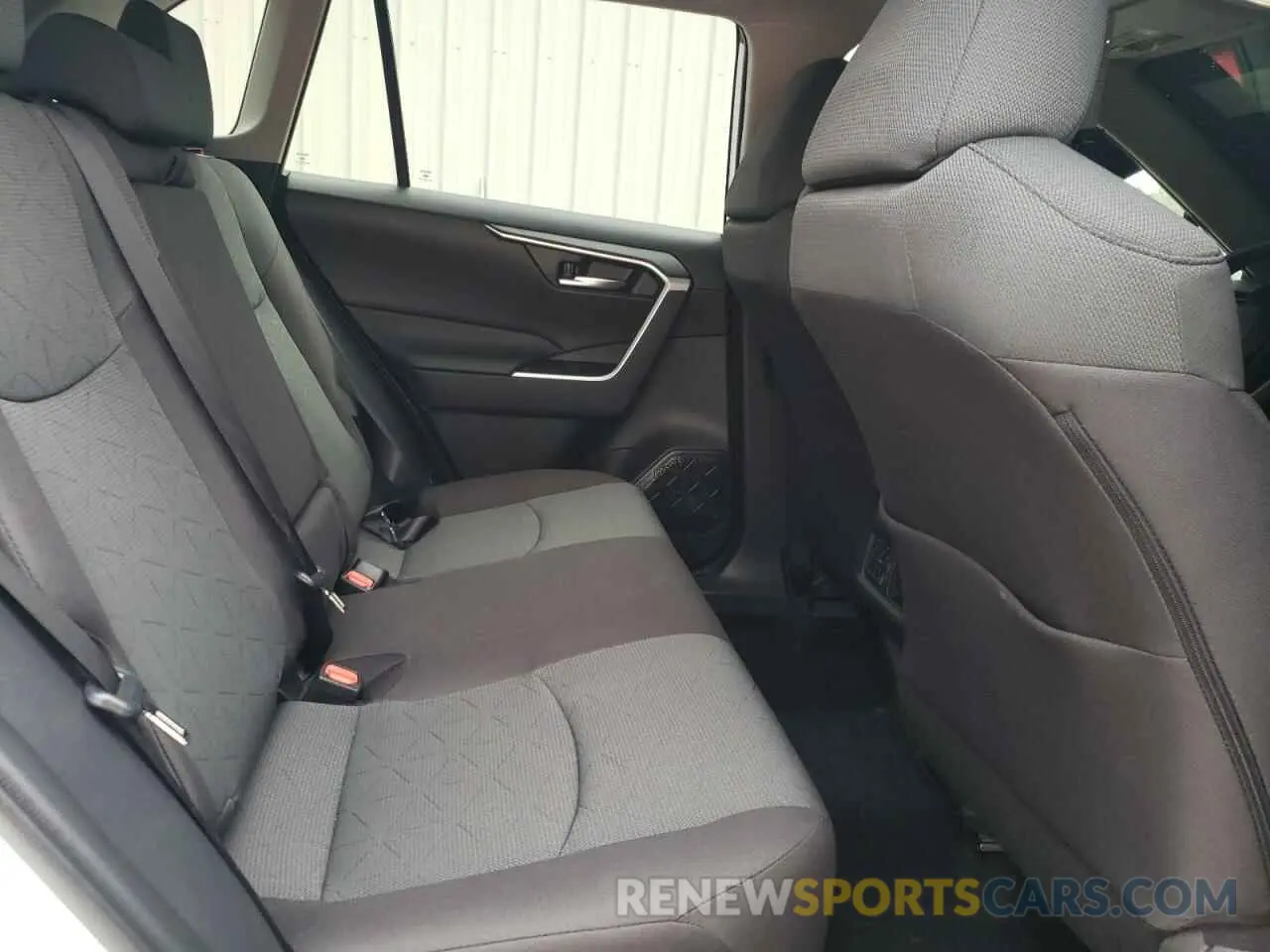 11 fotografías del automóvil dañado 2T3W1RFV3RC303184 TOYOTA RAV4 2024