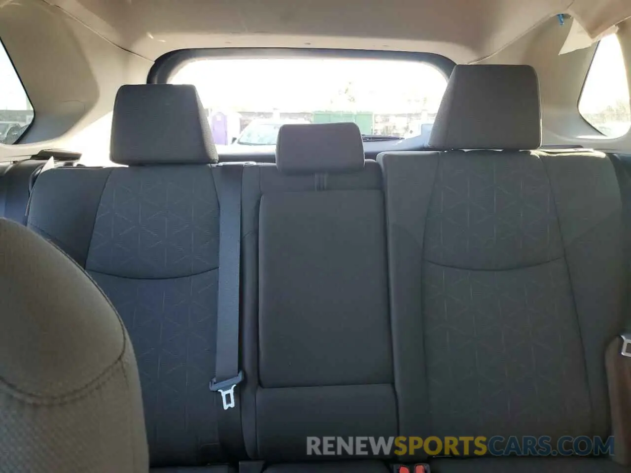 10 fotografías del automóvil dañado 2T3W1RFV3RW314202 TOYOTA RAV4 2024