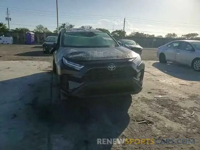 11 fotografías del automóvil dañado 2T3W1RFV3RW314202 TOYOTA RAV4 2024