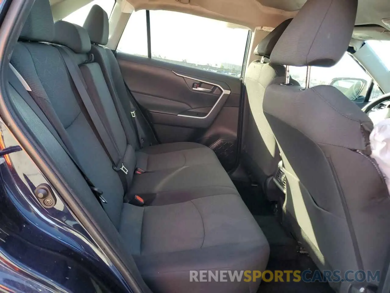 12 fotografías del automóvil dañado 2T3W1RFV3RW314202 TOYOTA RAV4 2024