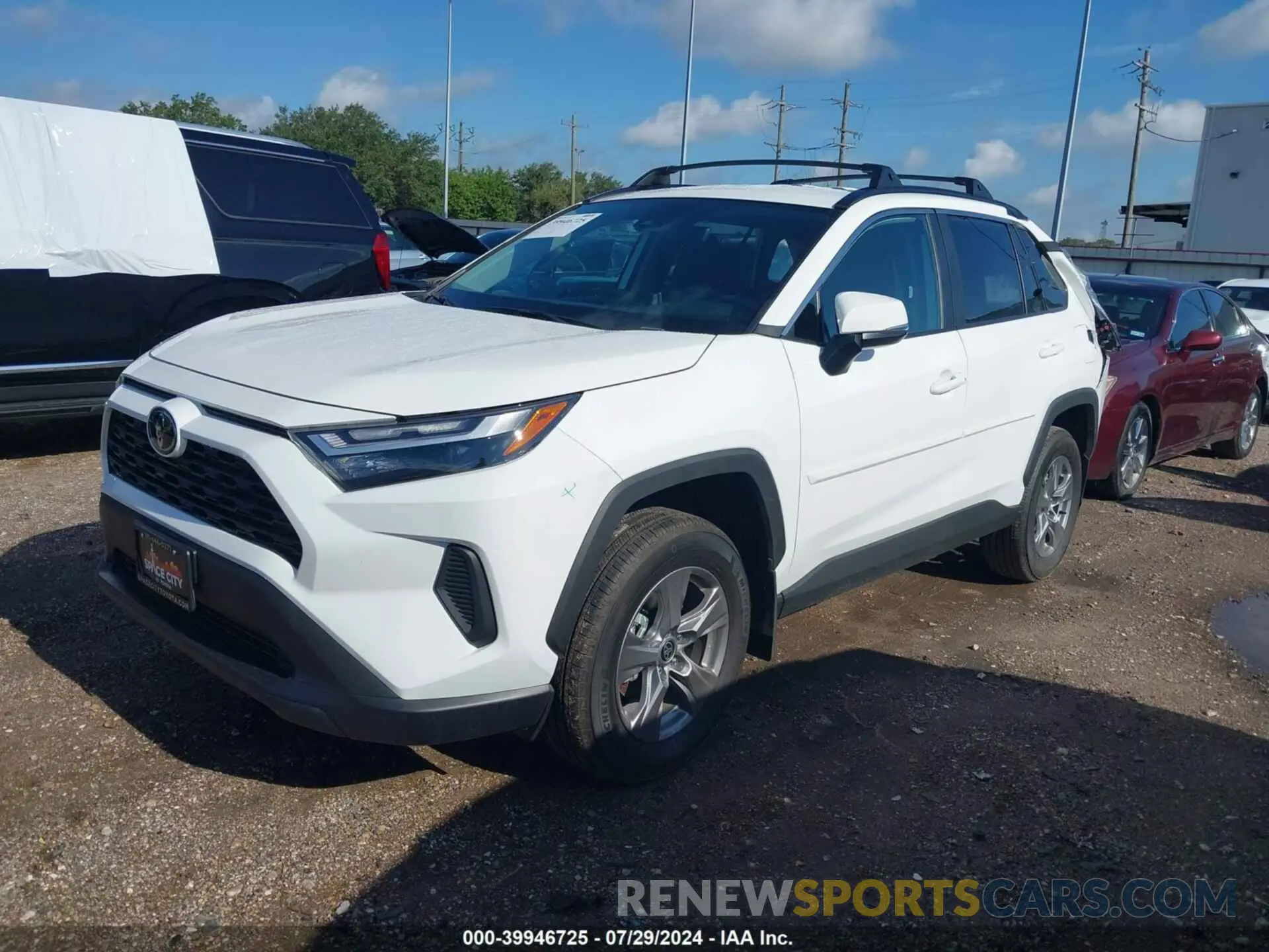 2 fotografías del automóvil dañado 2T3W1RFV3RW341724 TOYOTA RAV4 2024