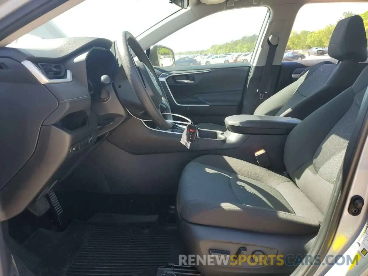 7 fotografías del automóvil dañado 2T3W1RFV4RW307663 TOYOTA RAV4 2024