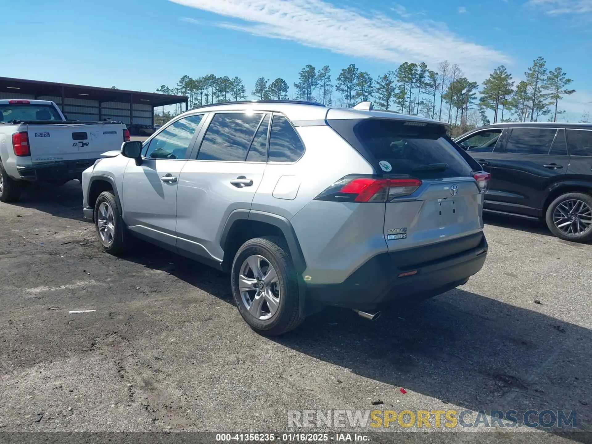 3 fotografías del automóvil dañado 2T3W1RFV4RW343367 TOYOTA RAV4 2024
