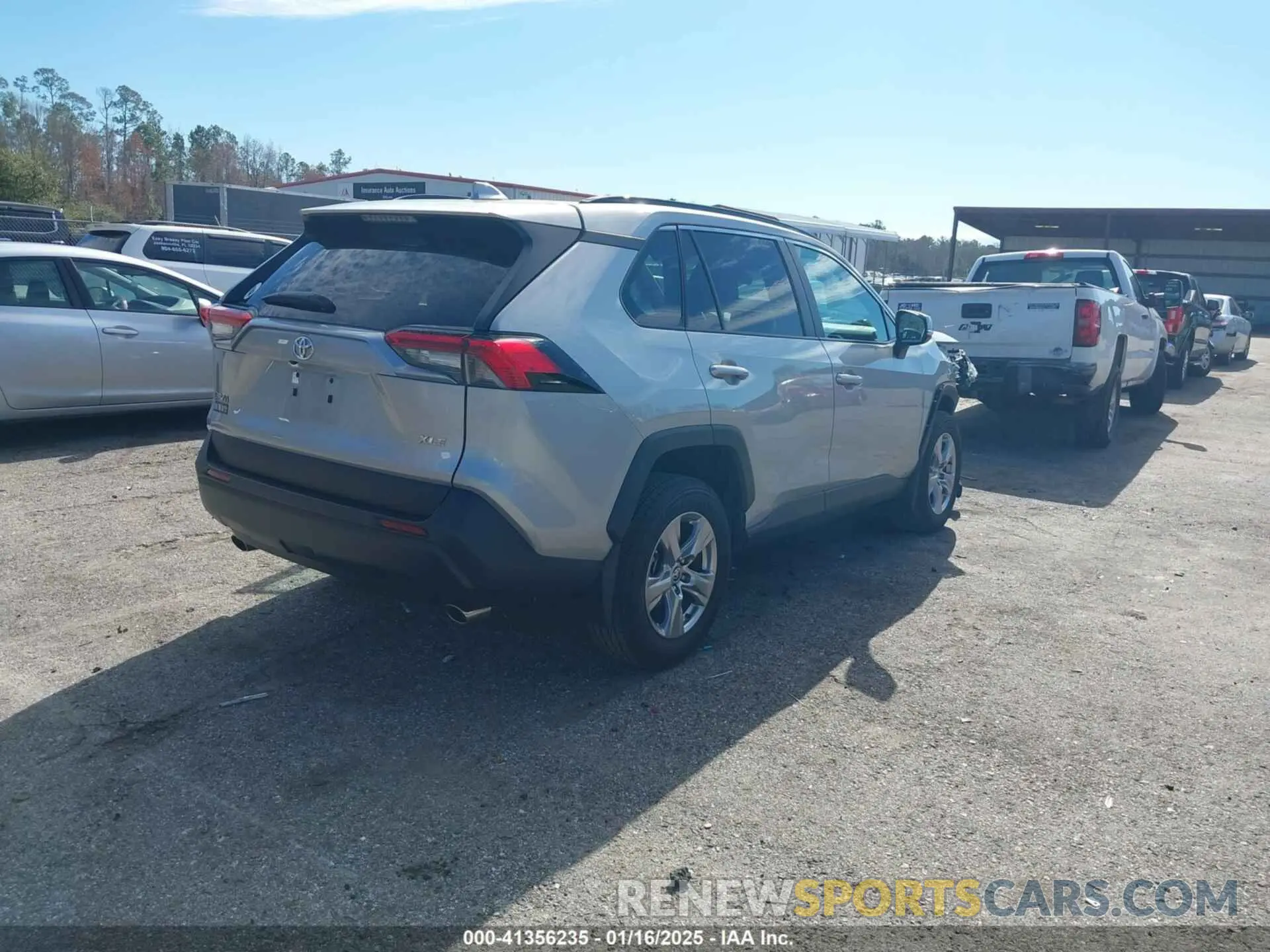 4 fotografías del automóvil dañado 2T3W1RFV4RW343367 TOYOTA RAV4 2024