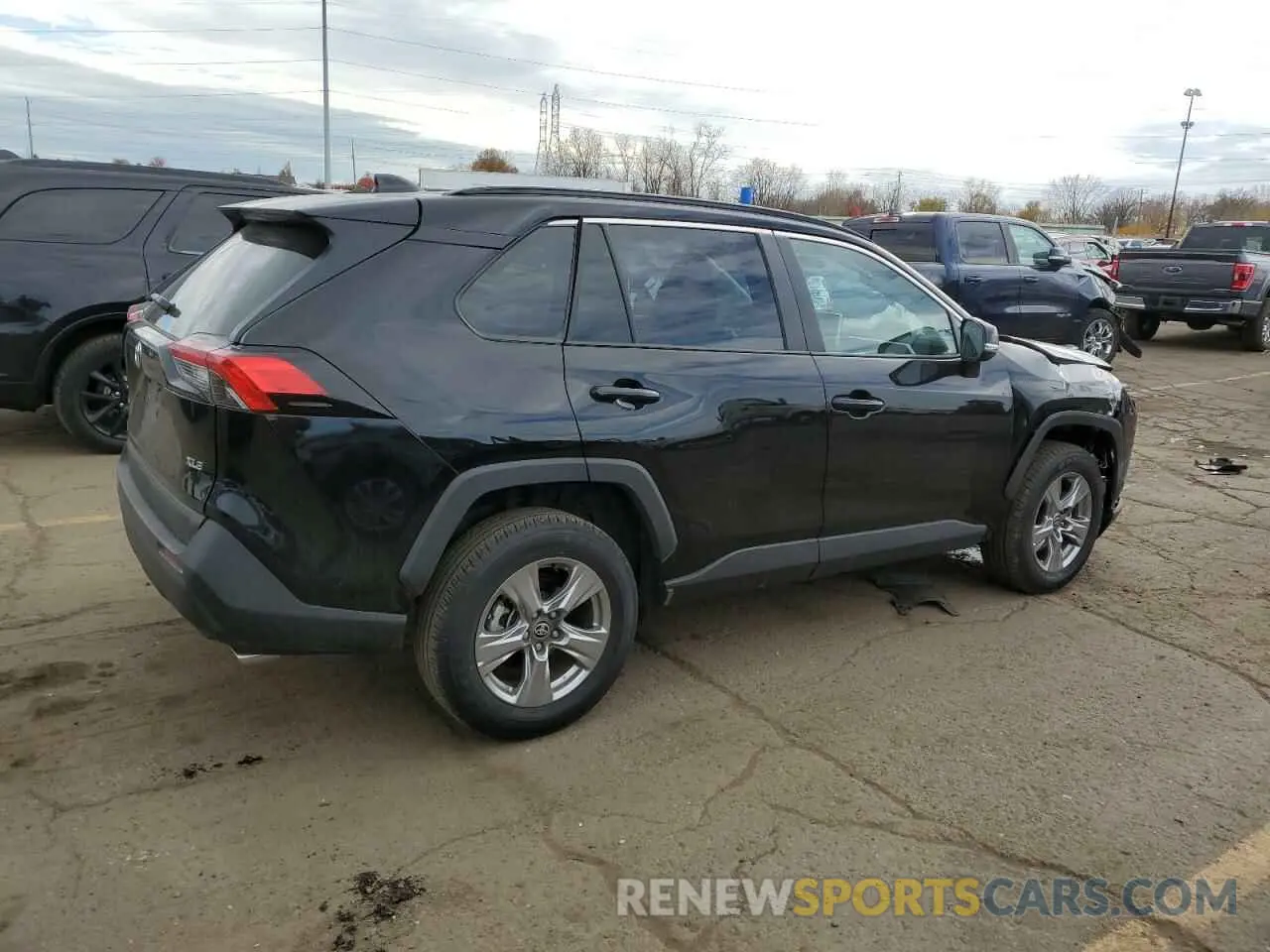3 fotografías del automóvil dañado 2T3W1RFV5RC269782 TOYOTA RAV4 2024