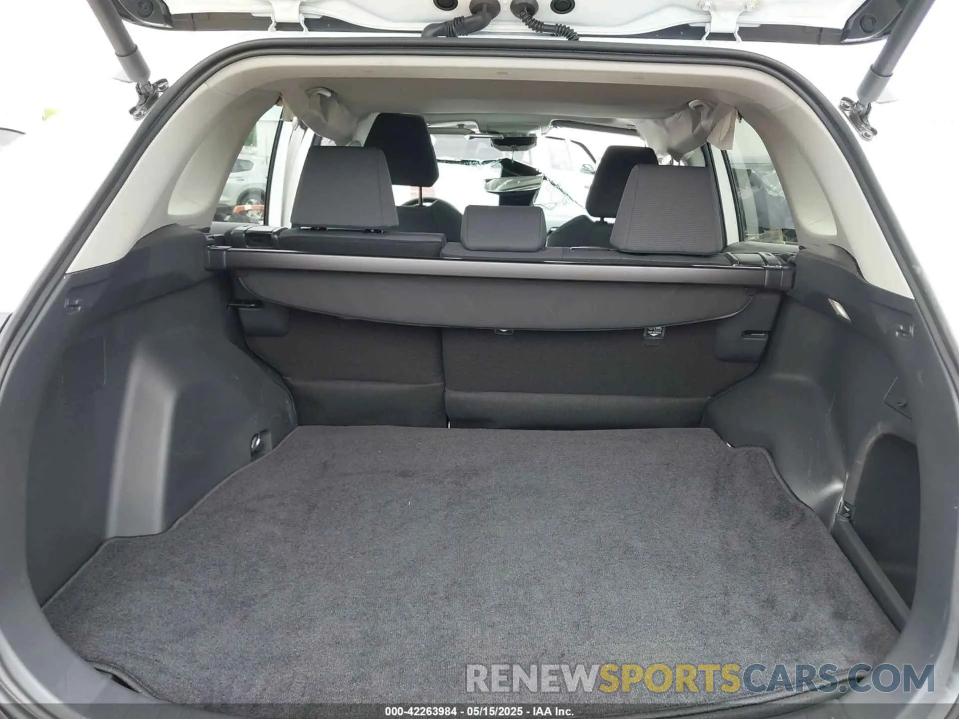11 fotografías del automóvil dañado 2T3W1RFV5RC290146 TOYOTA RAV4 2024