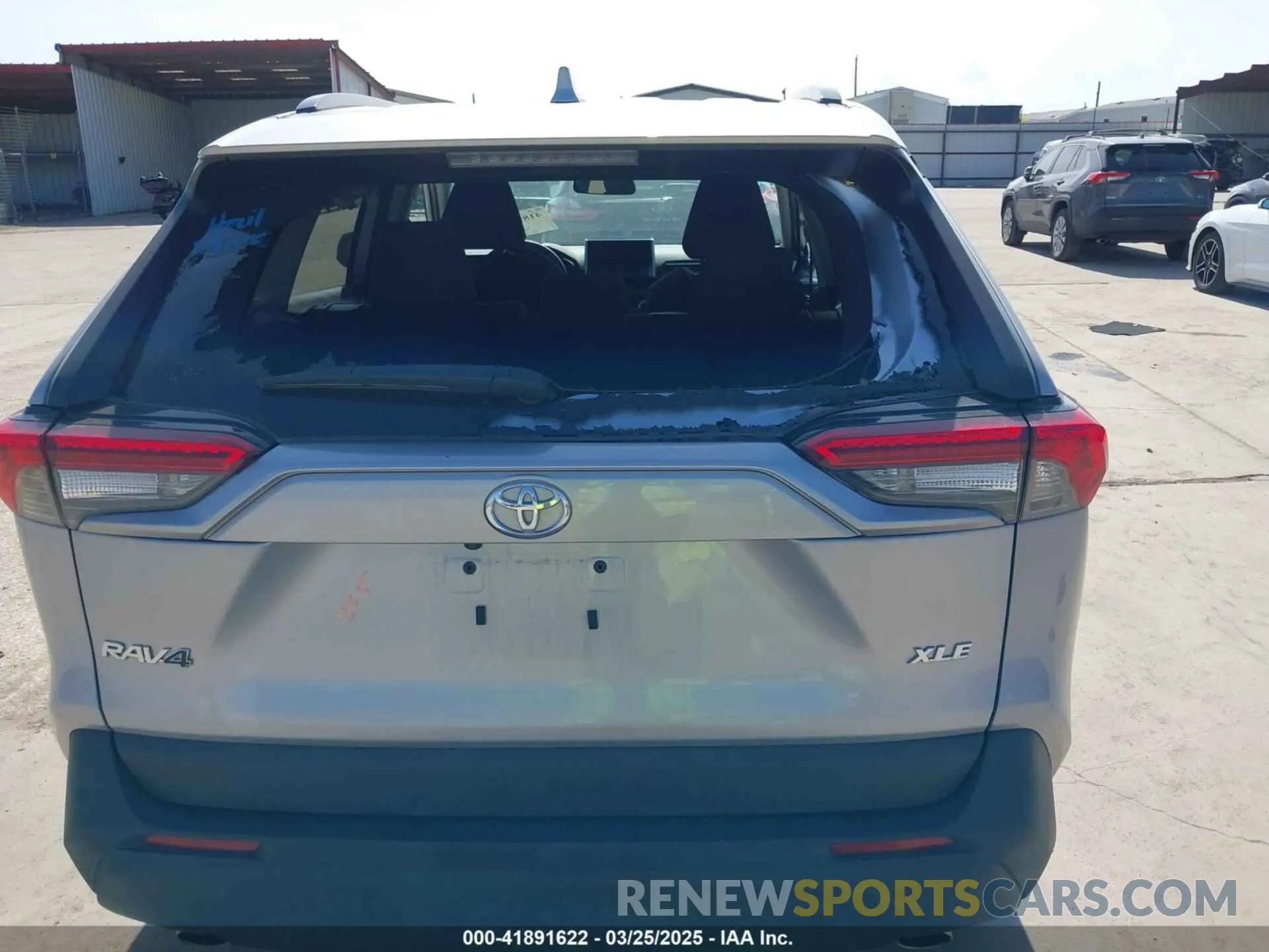 16 fotografías del automóvil dañado 2T3W1RFV5RW338999 TOYOTA RAV4 2024