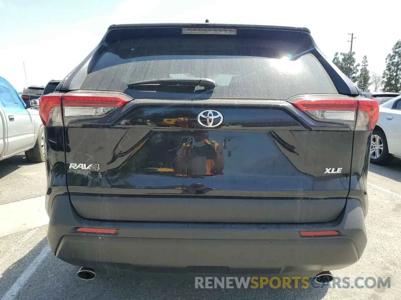 6 fotografías del automóvil dañado 2T3W1RFV5RW345516 TOYOTA RAV4 2024