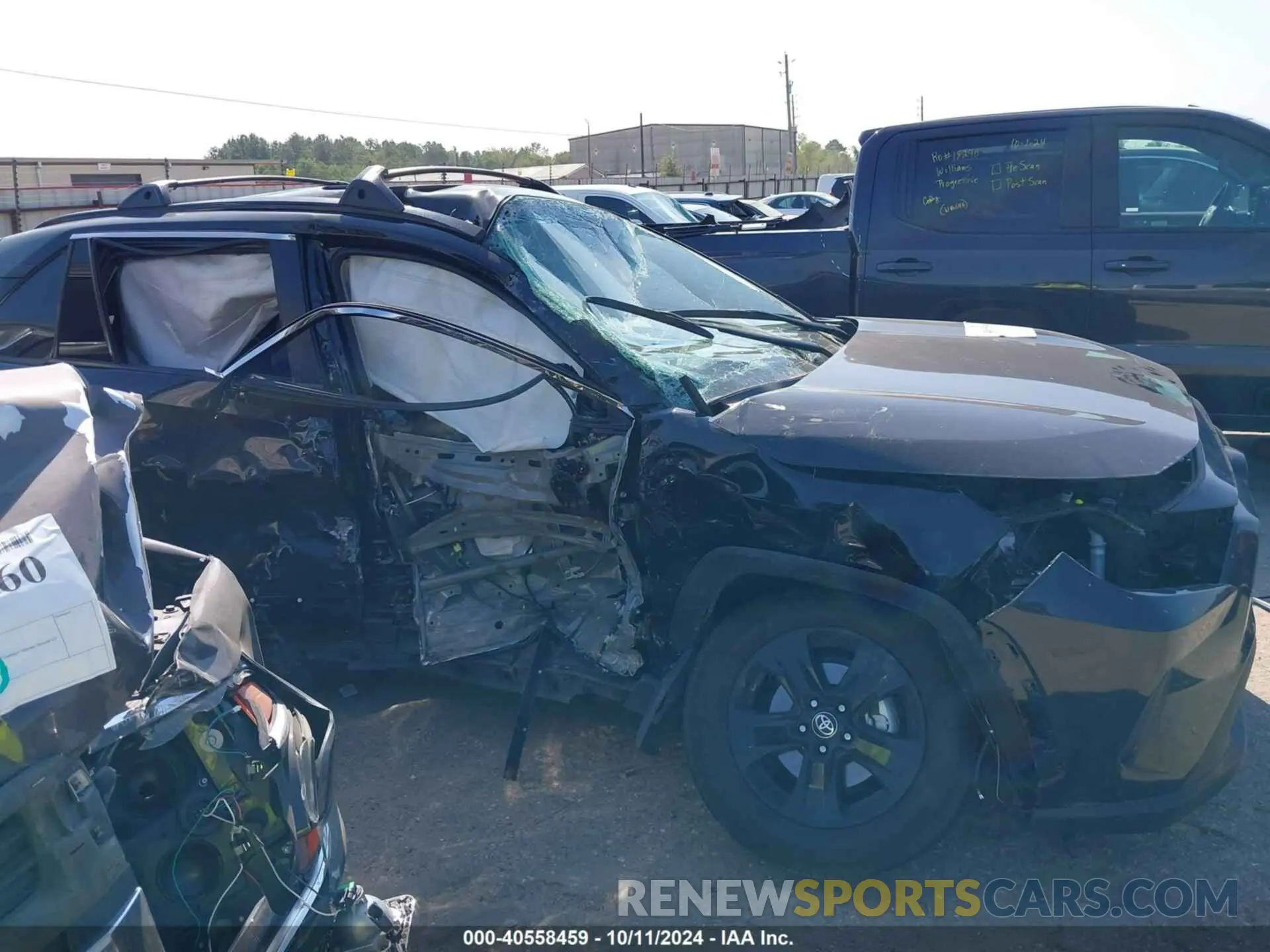 12 fotografías del automóvil dañado 2T3W1RFV6RC252909 TOYOTA RAV4 2024
