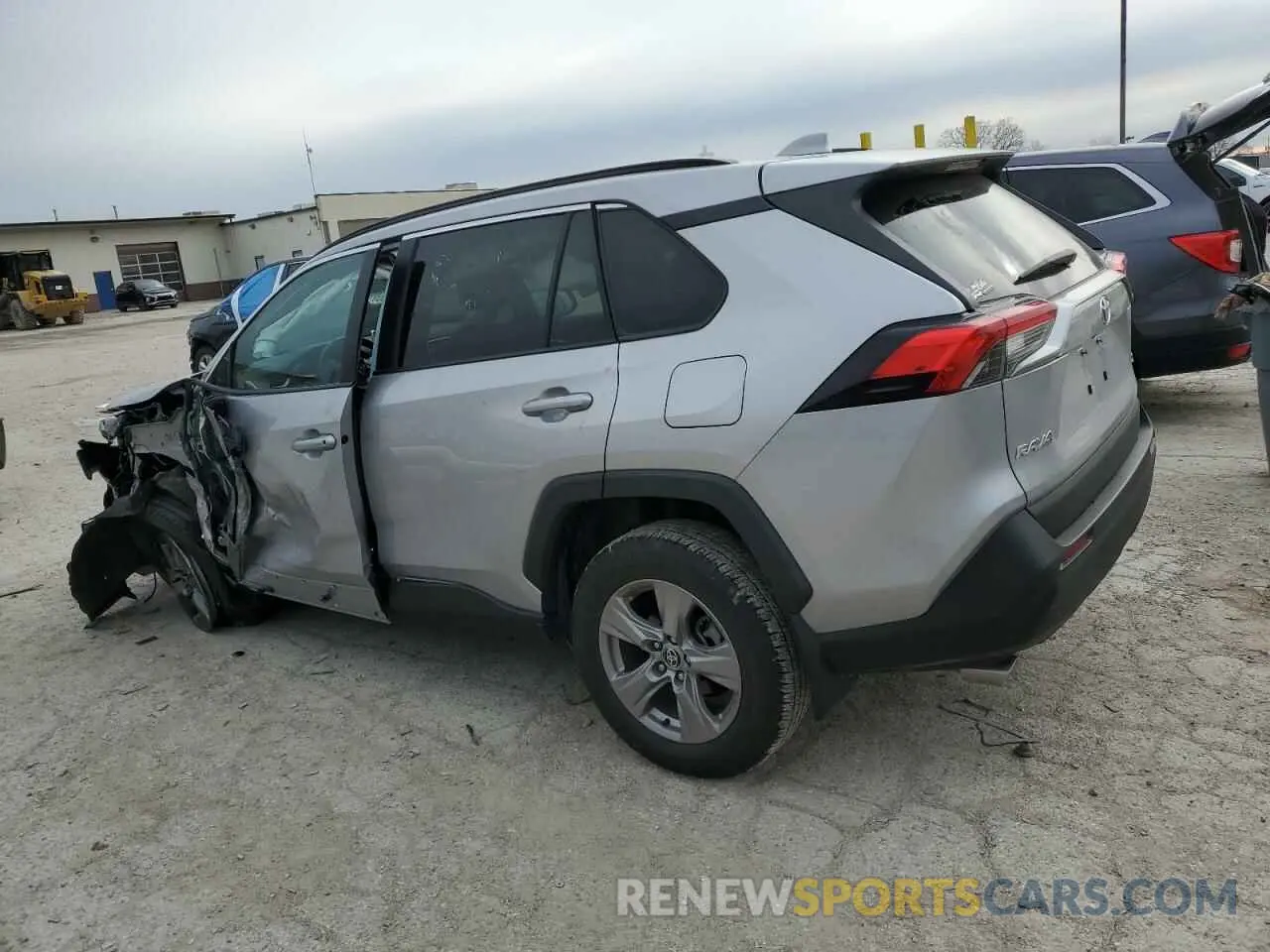 2 fotografías del automóvil dañado 2T3W1RFV6RC253848 TOYOTA RAV4 2024