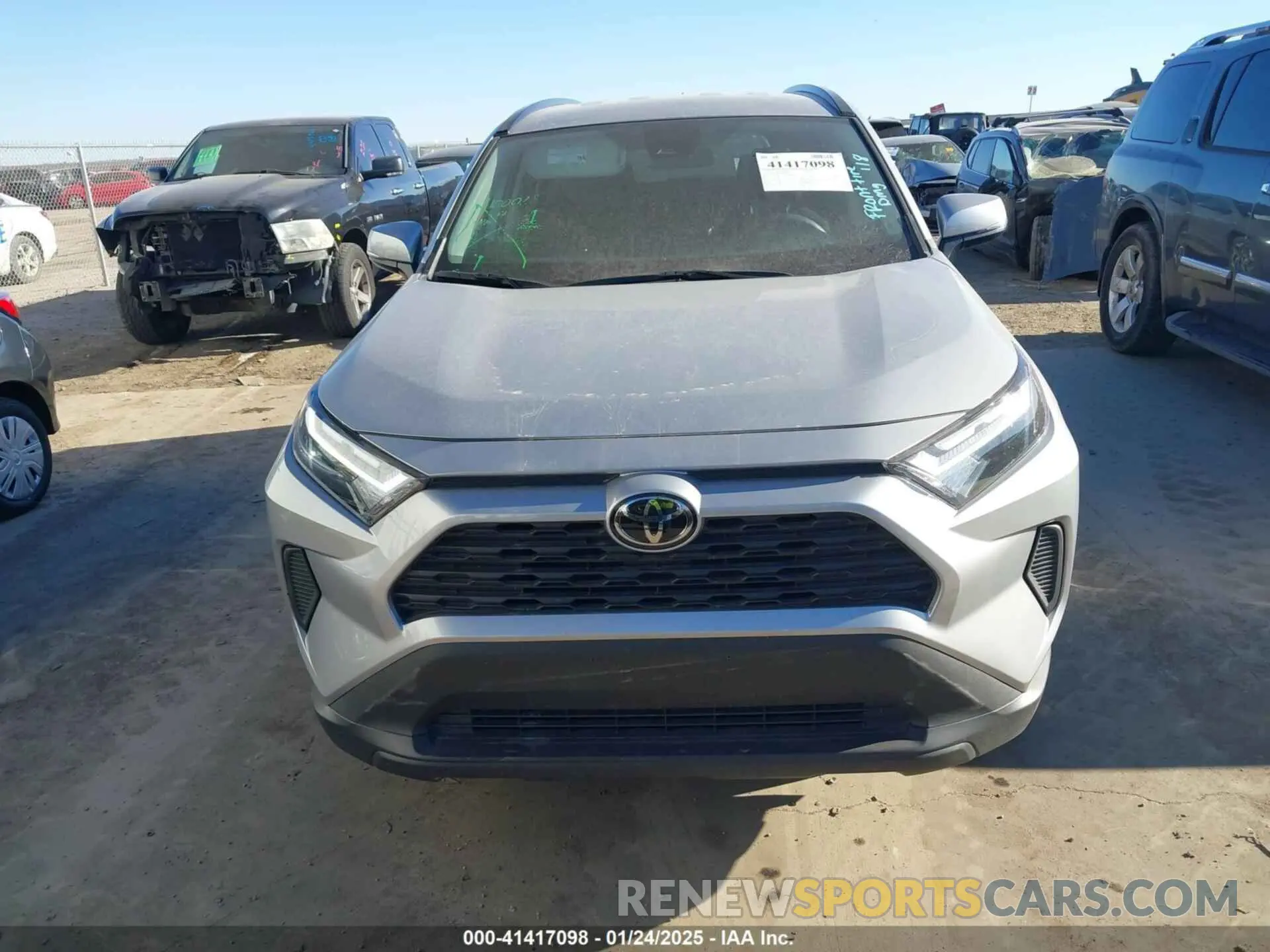 12 fotografías del automóvil dañado 2T3W1RFV6RW319653 TOYOTA RAV4 2024
