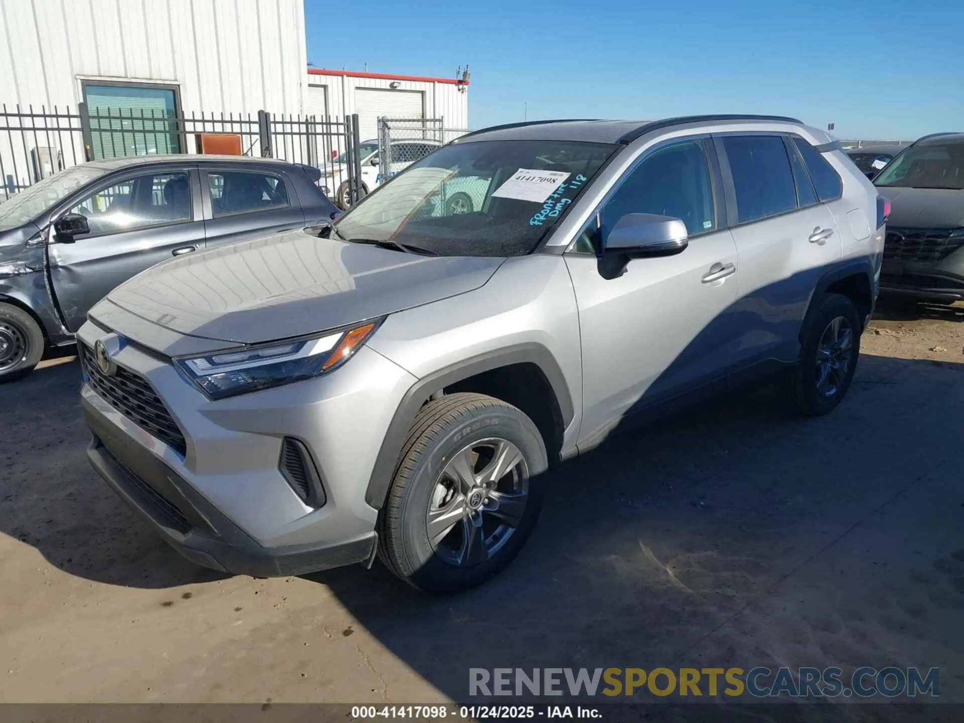 2 fotografías del automóvil dañado 2T3W1RFV6RW319653 TOYOTA RAV4 2024