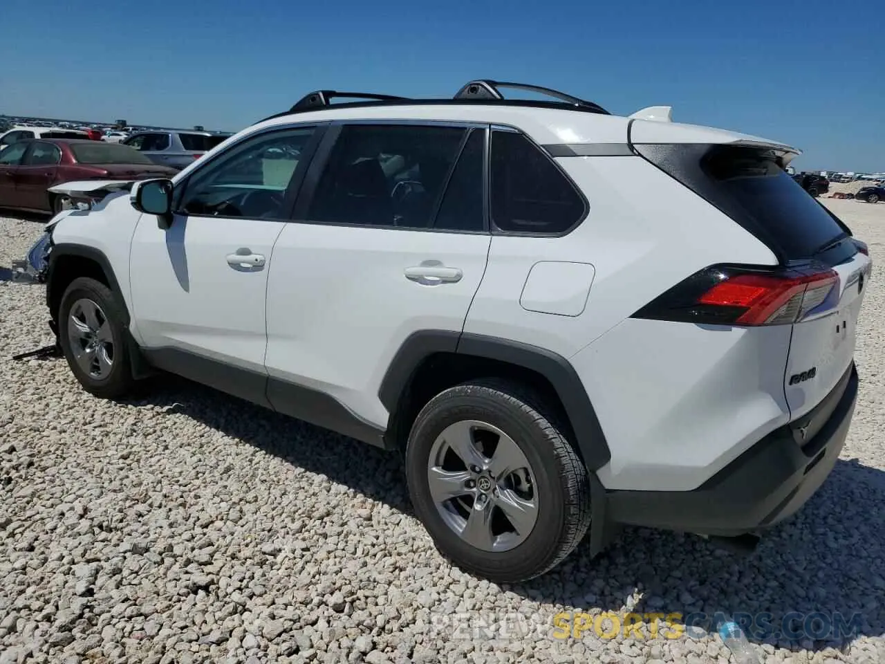 2 fotografías del automóvil dañado 2T3W1RFV6RW343497 TOYOTA RAV4 2024