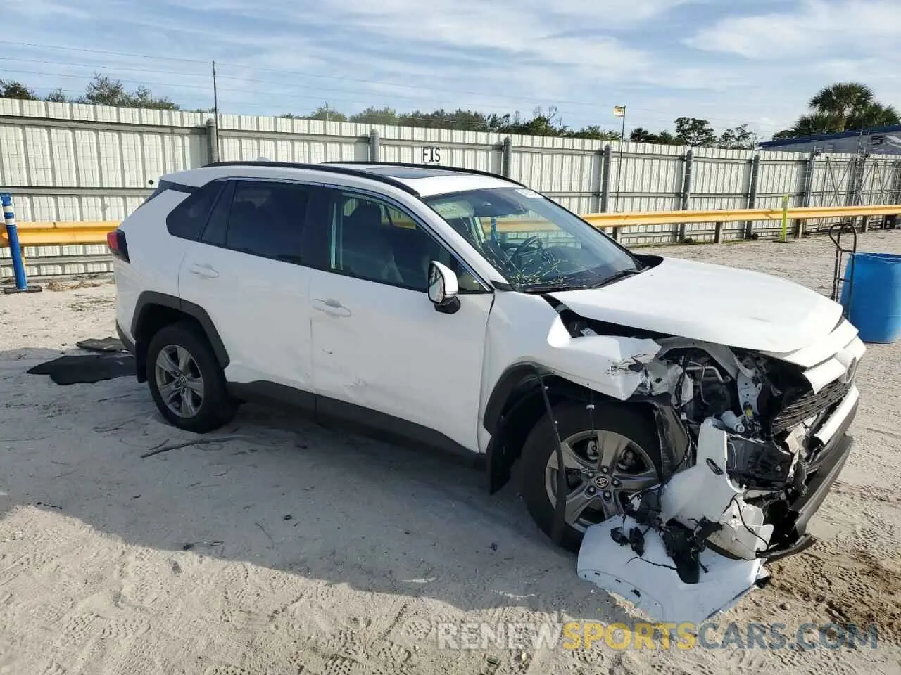 4 fotografías del automóvil dañado 2T3W1RFV7RC260128 TOYOTA RAV4 2024