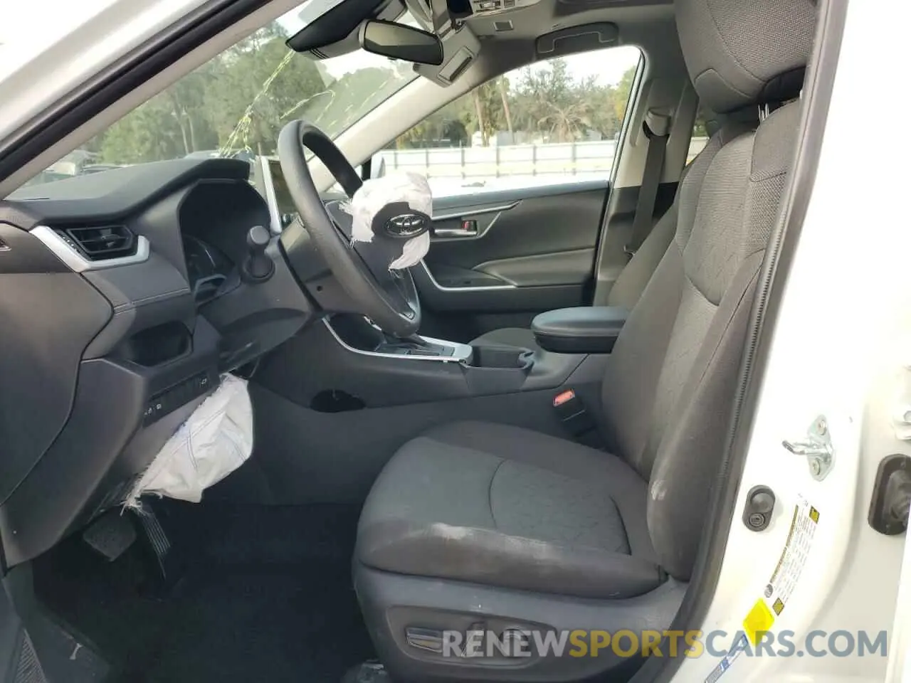 7 fotografías del automóvil dañado 2T3W1RFV7RC260128 TOYOTA RAV4 2024