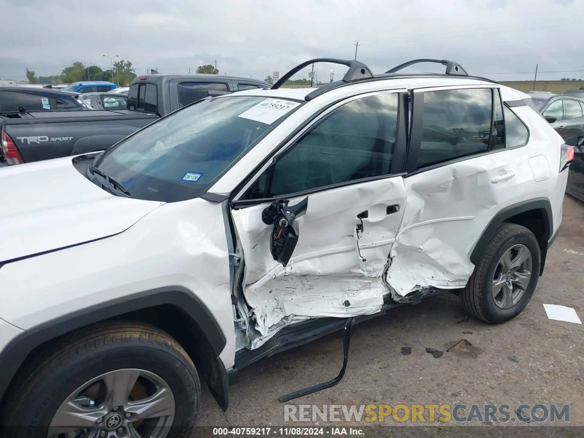 6 fotografías del automóvil dañado 2T3W1RFV7RC284414 TOYOTA RAV4 2024