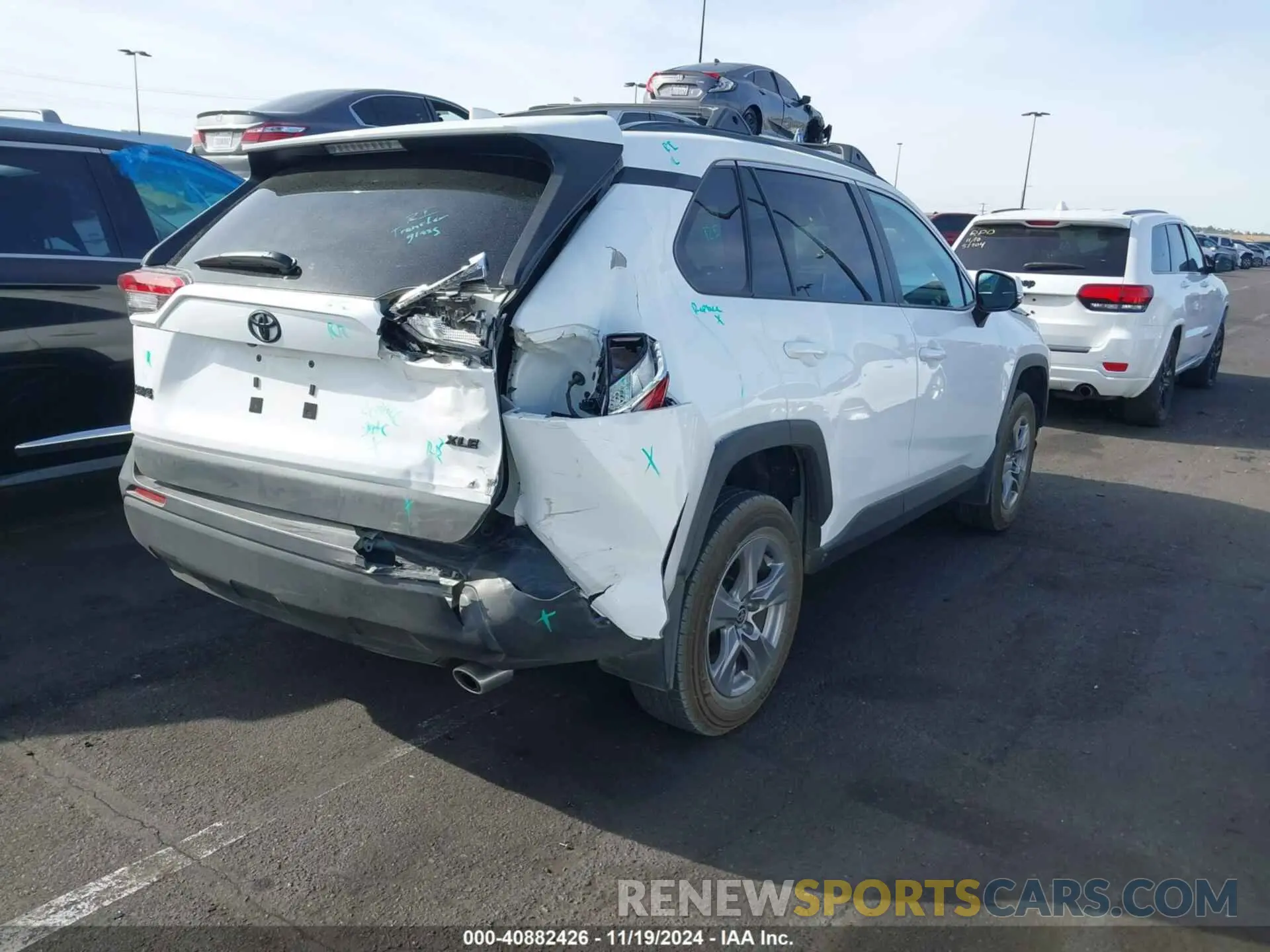 4 fotografías del automóvil dañado 2T3W1RFV7RW301212 TOYOTA RAV4 2024