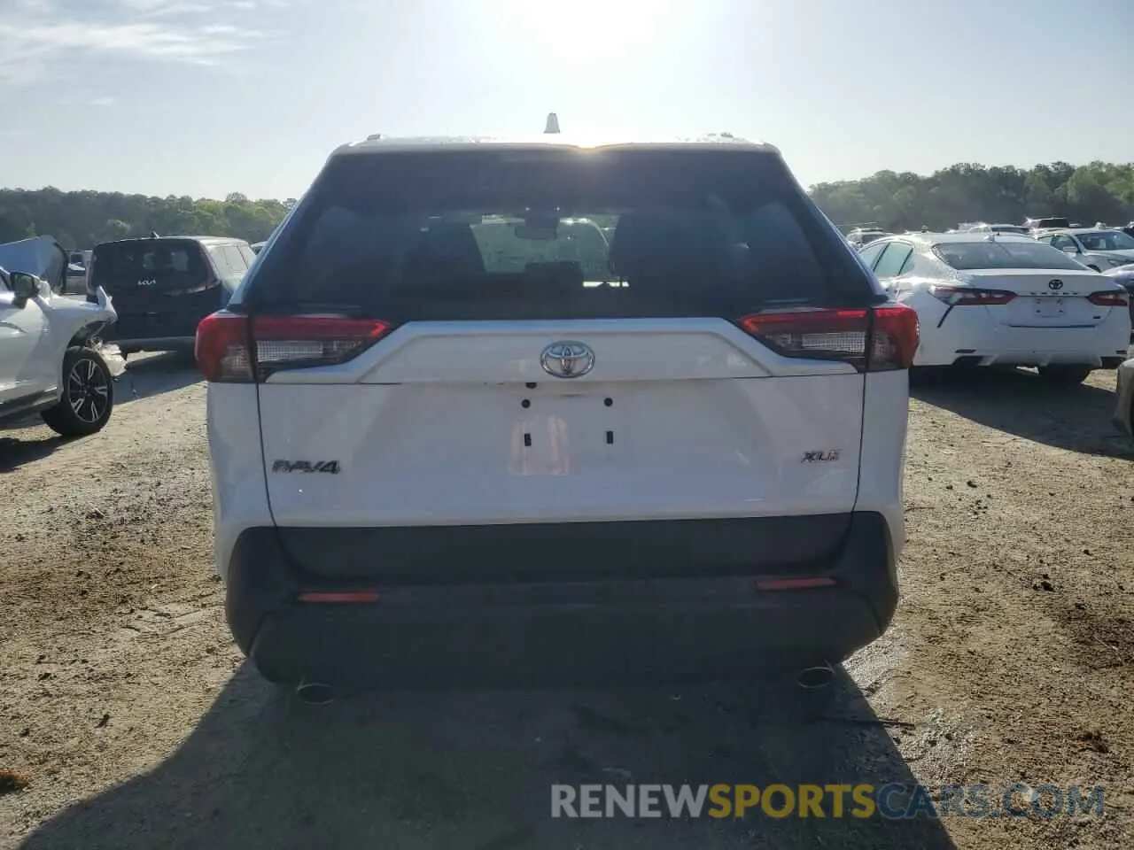 6 fotografías del automóvil dañado 2T3W1RFV7RW328801 TOYOTA RAV4 2024