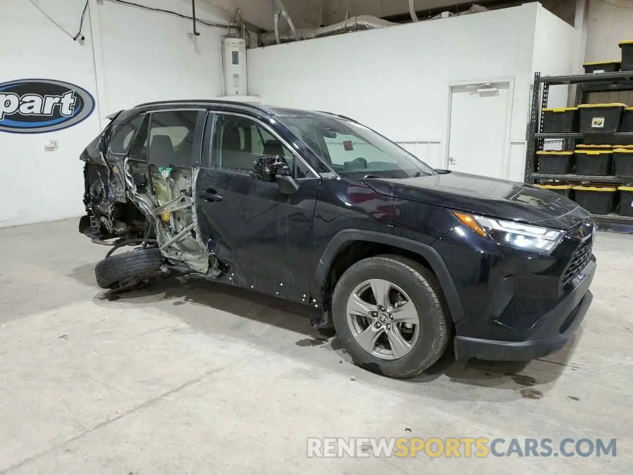 4 fotografías del automóvil dañado 2T3W1RFV7RW332010 TOYOTA RAV4 2024