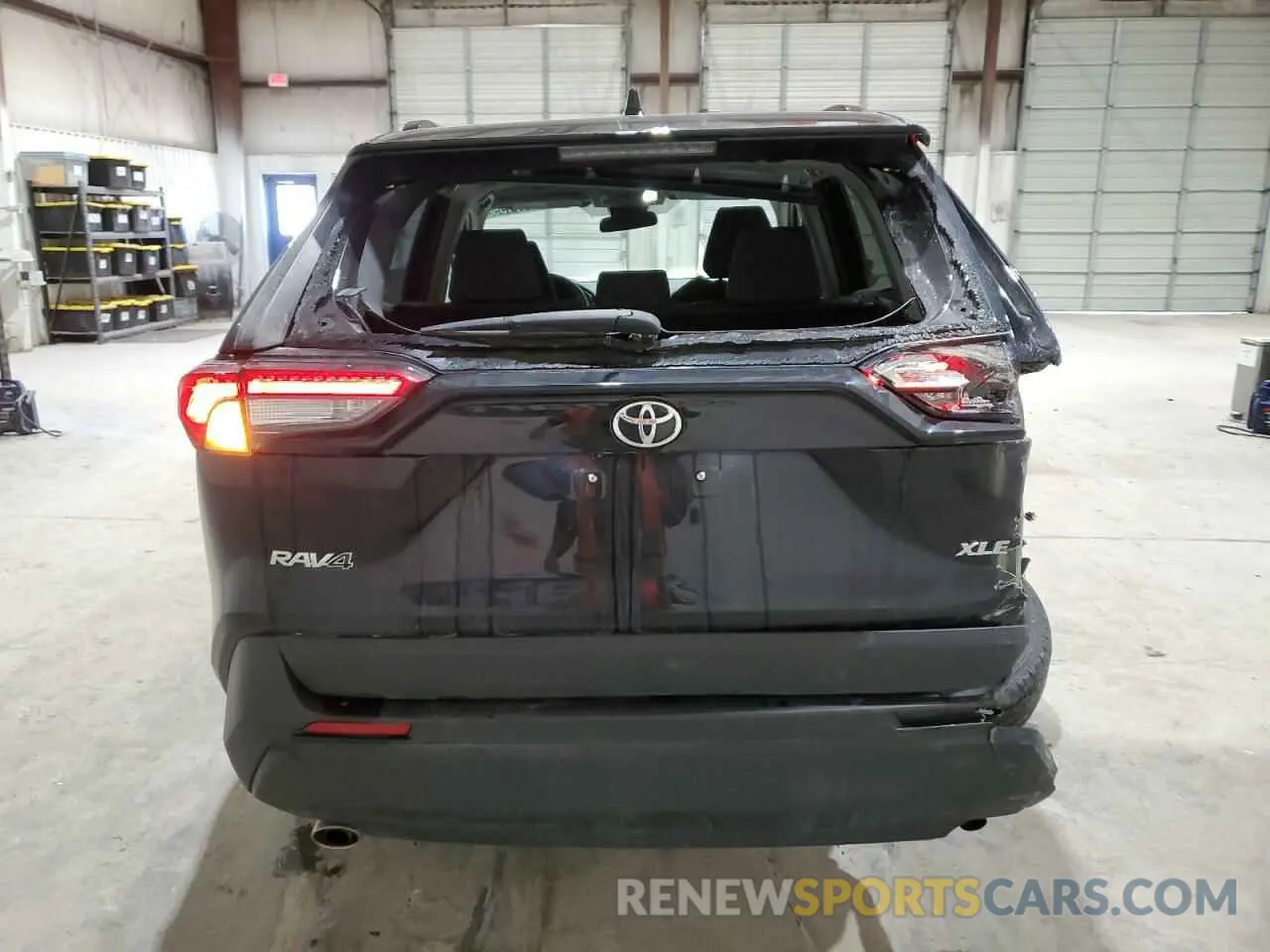 6 fotografías del automóvil dañado 2T3W1RFV7RW332010 TOYOTA RAV4 2024