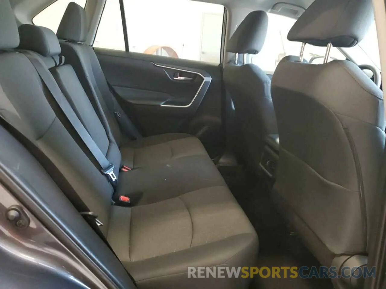 11 fotografías del automóvil dañado 2T3W1RFV8RC258873 TOYOTA RAV4 2024