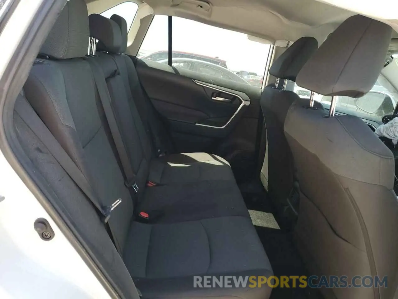 11 fotografías del automóvil dañado 2T3W1RFV8RC296958 TOYOTA RAV4 2024
