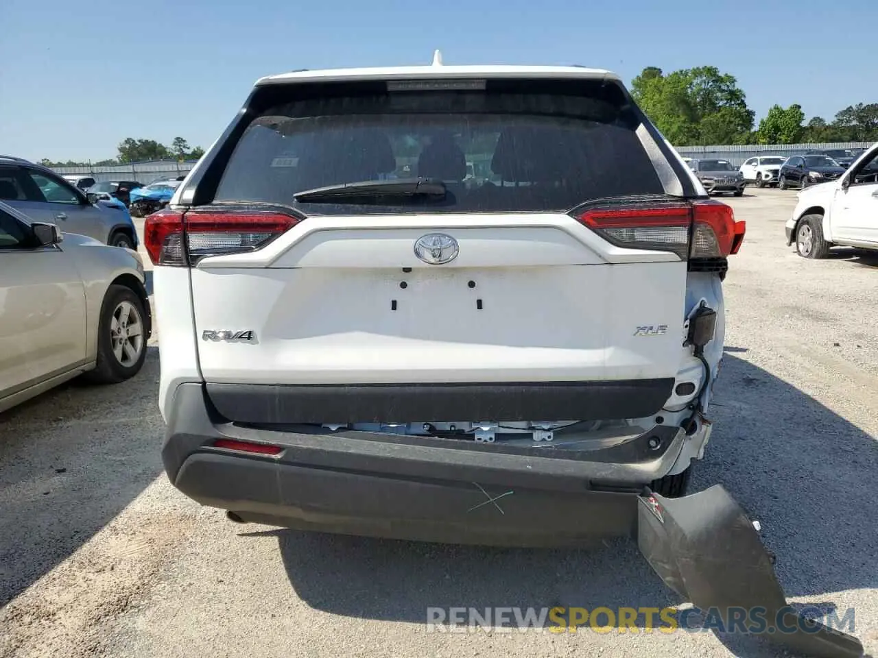 6 fotografías del automóvil dañado 2T3W1RFV8RW348815 TOYOTA RAV4 2024