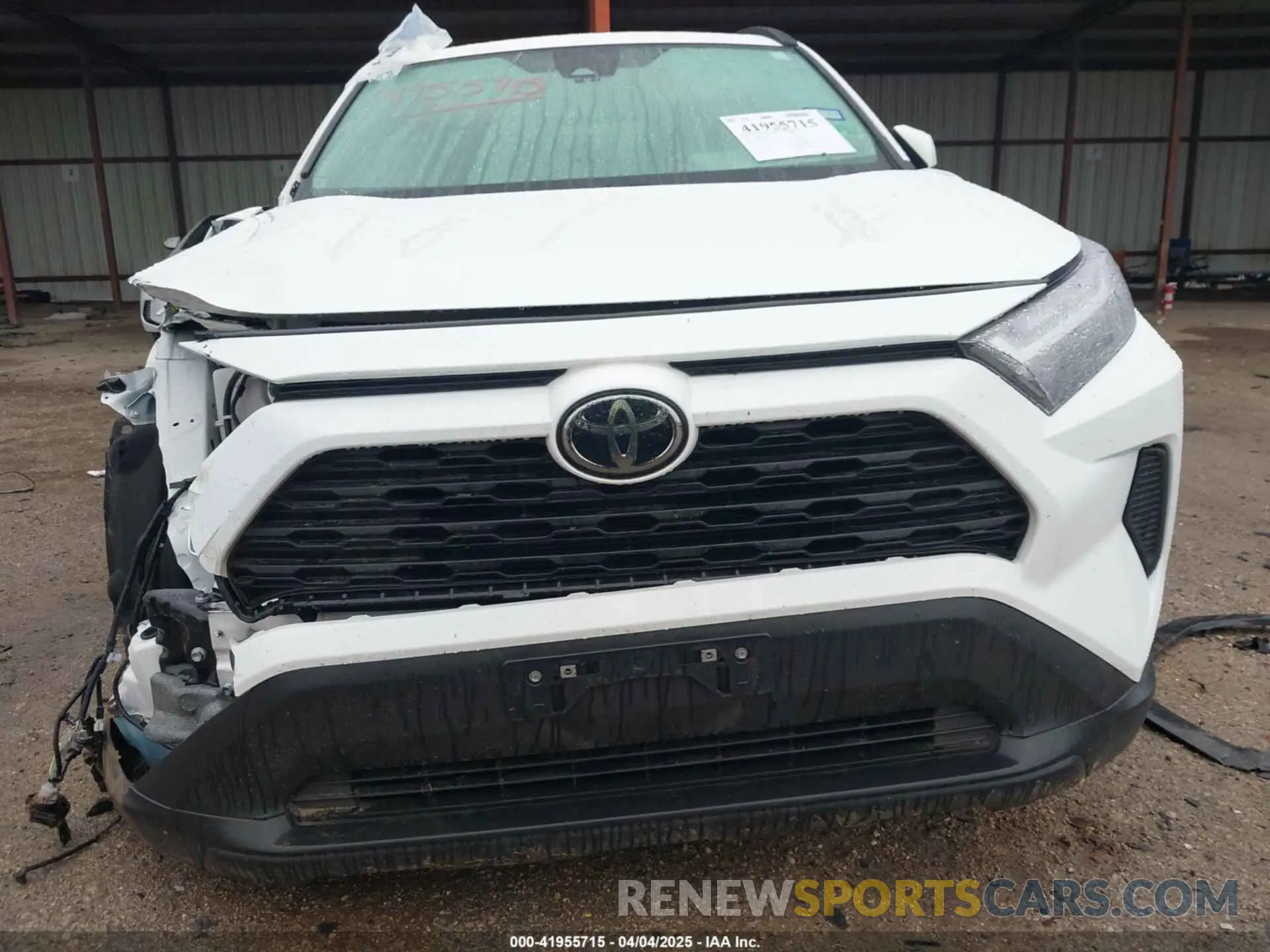 12 fotografías del automóvil dañado 2T3W1RFV9RC298637 TOYOTA RAV4 2024