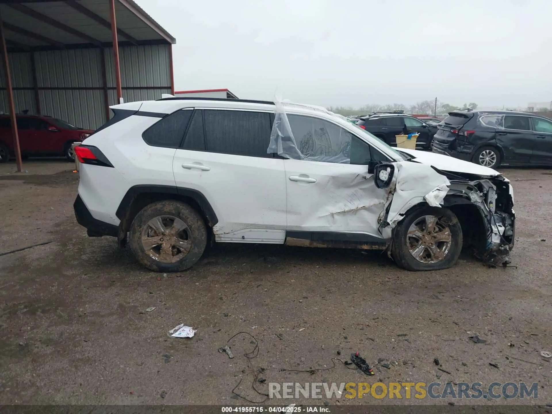13 fotografías del automóvil dañado 2T3W1RFV9RC298637 TOYOTA RAV4 2024