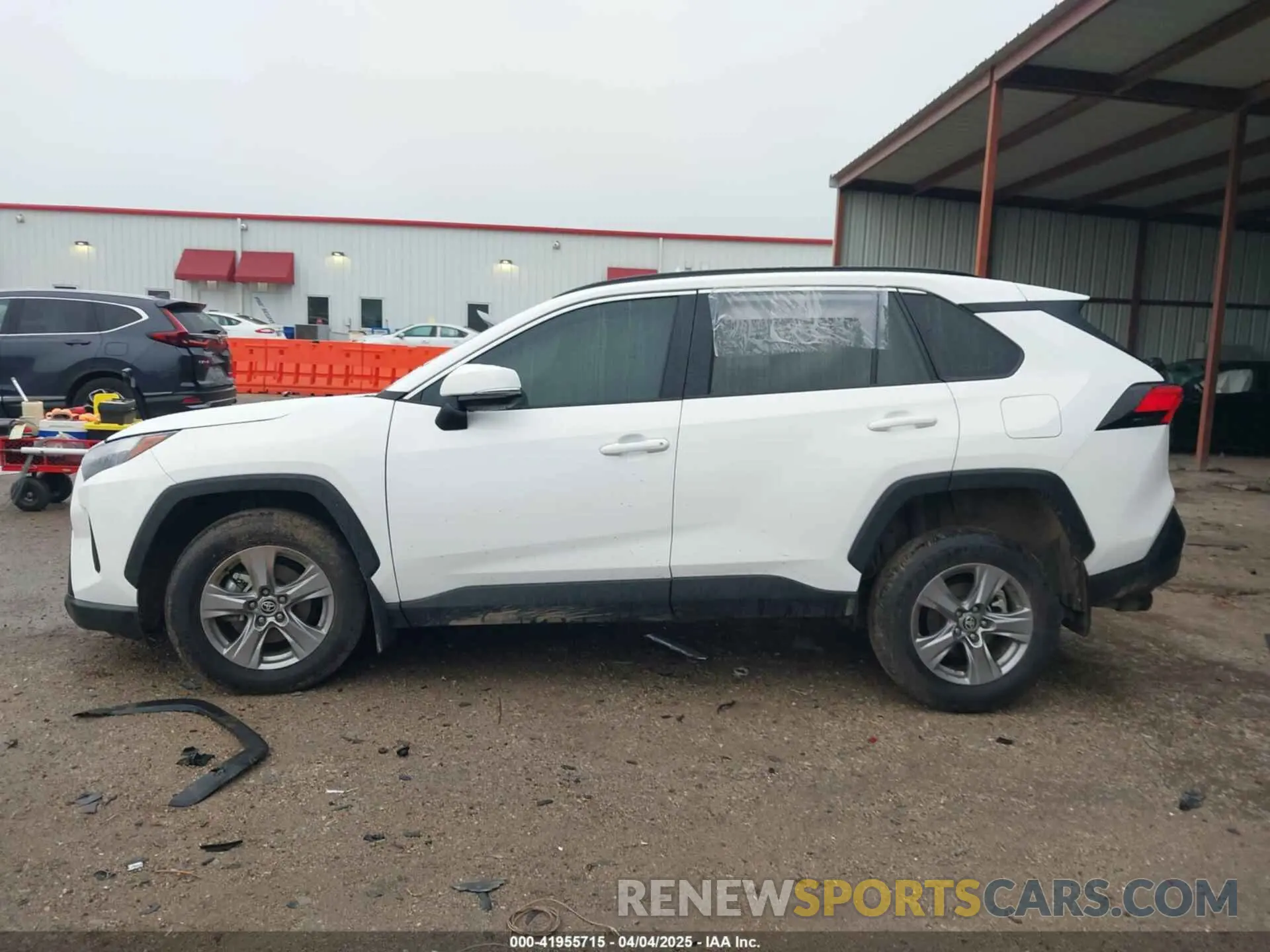 14 fotografías del automóvil dañado 2T3W1RFV9RC298637 TOYOTA RAV4 2024