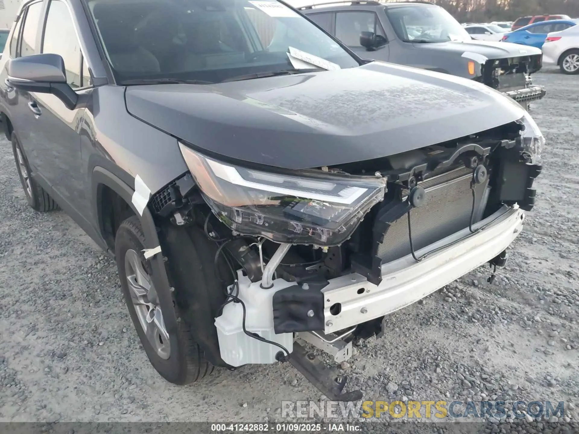 6 fotografías del automóvil dañado 2T3W1RFV9RW303530 TOYOTA RAV4 2024