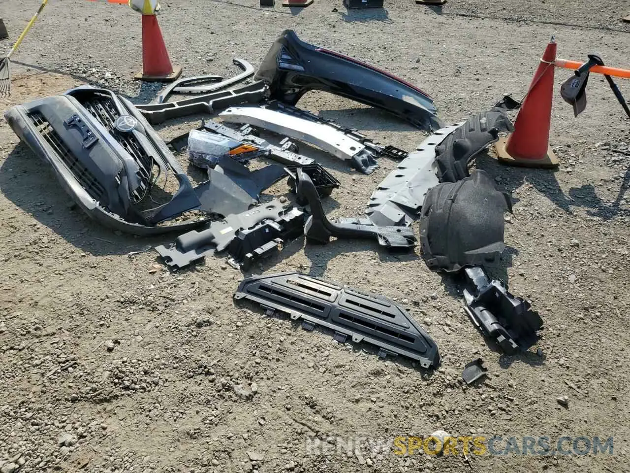13 fotografías del automóvil dañado 2T3W1RFV9RW322689 TOYOTA RAV4 2024