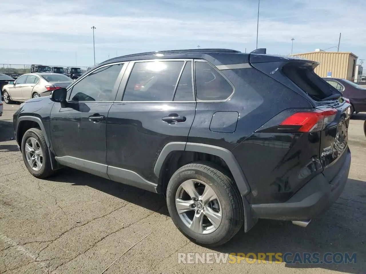 2 fotografías del automóvil dañado 2T3W1RFV9RW330677 TOYOTA RAV4 2024