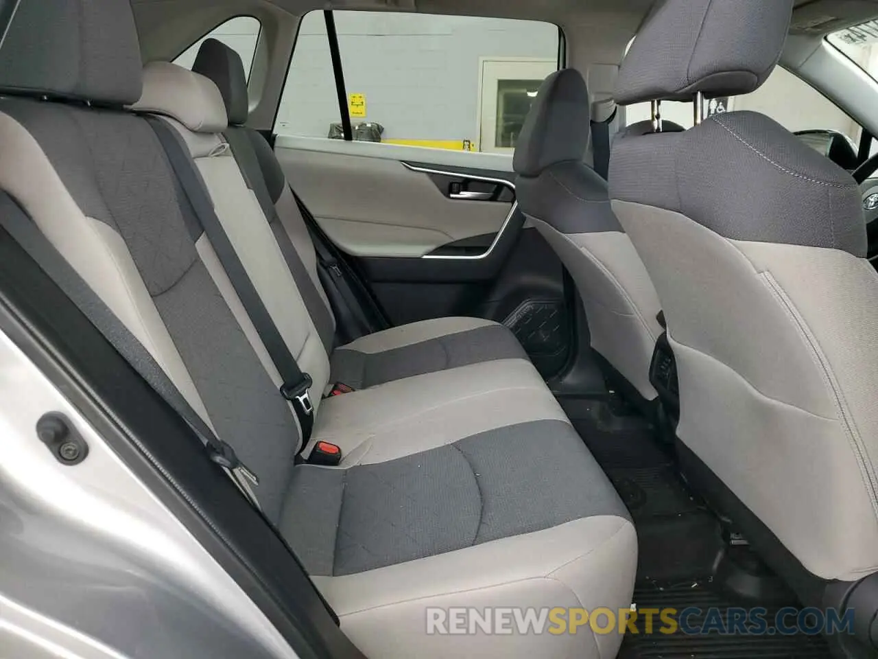 11 fotografías del automóvil dañado 2T3W1RFVXRC261290 TOYOTA RAV4 2024